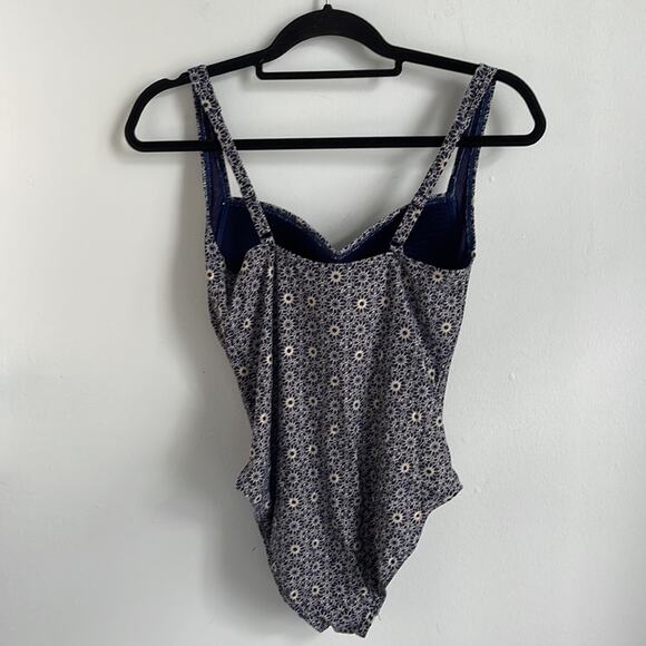 Bond-eye Australia mandala print ruched stomach slimming one piece swimsuit 8 - Picture 6 of 6